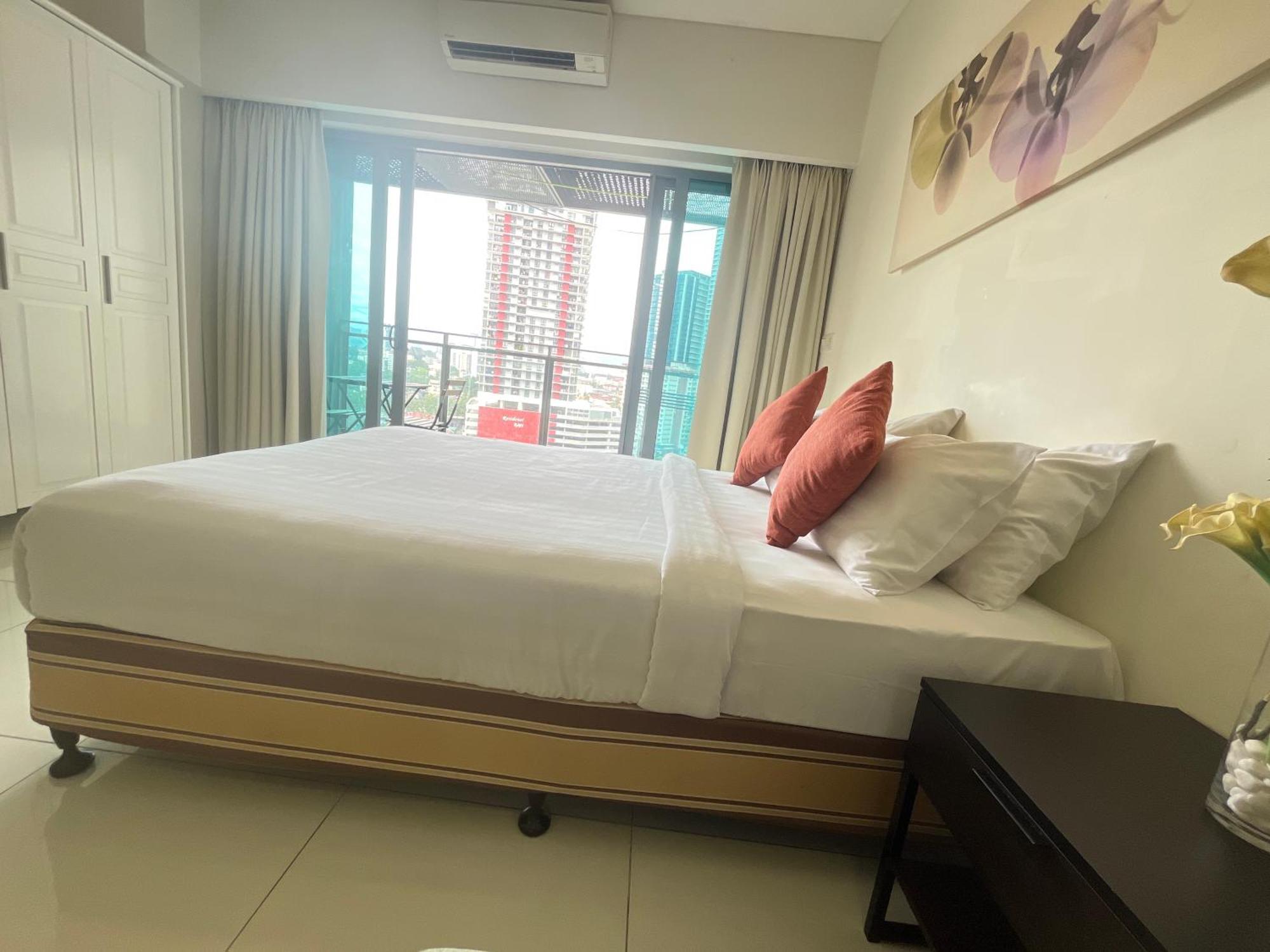 Kuala Lumpur Cherry Suites At Mercu Summer Suites Klcc Екстериор снимка