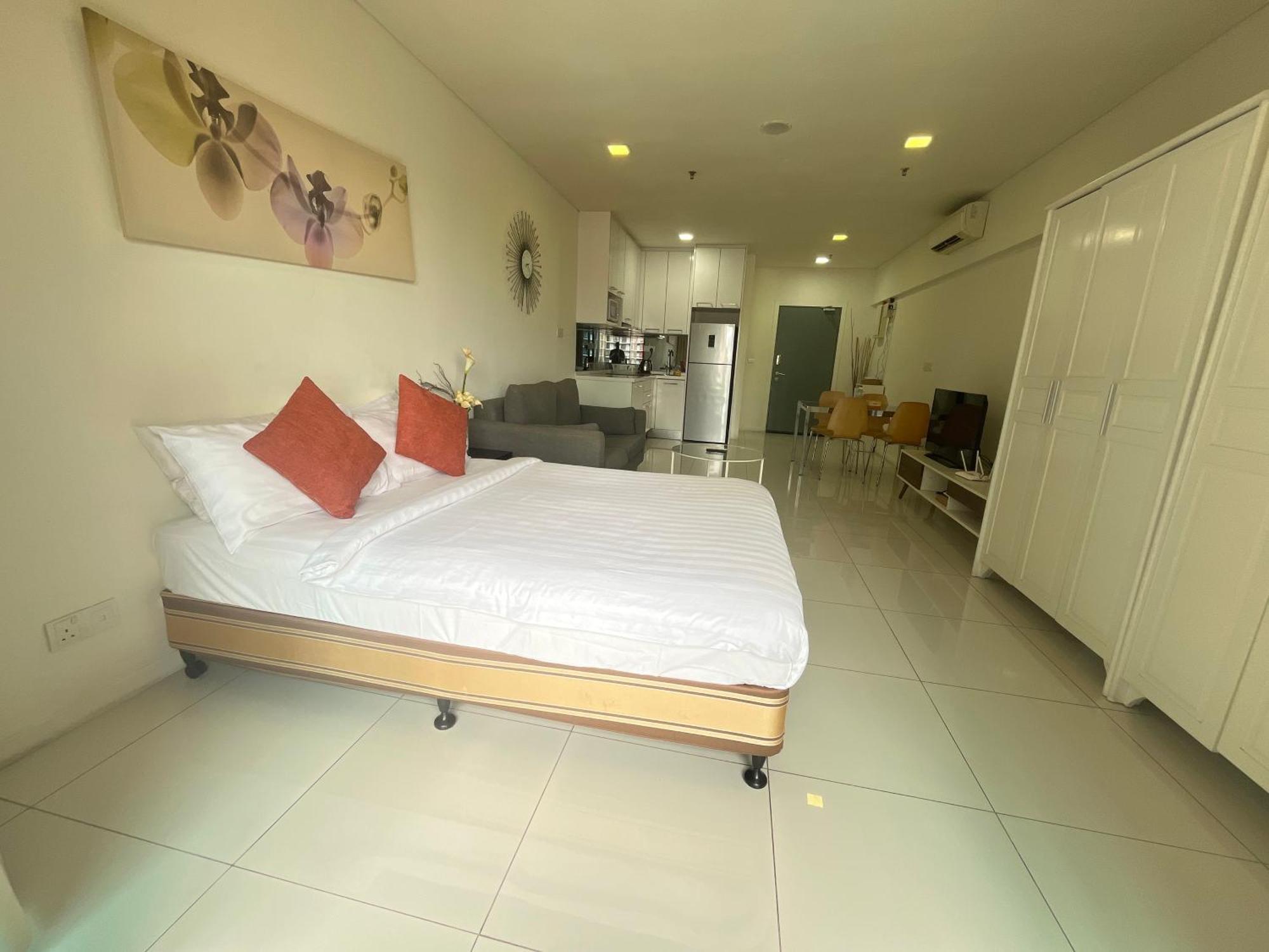 Kuala Lumpur Cherry Suites At Mercu Summer Suites Klcc Екстериор снимка