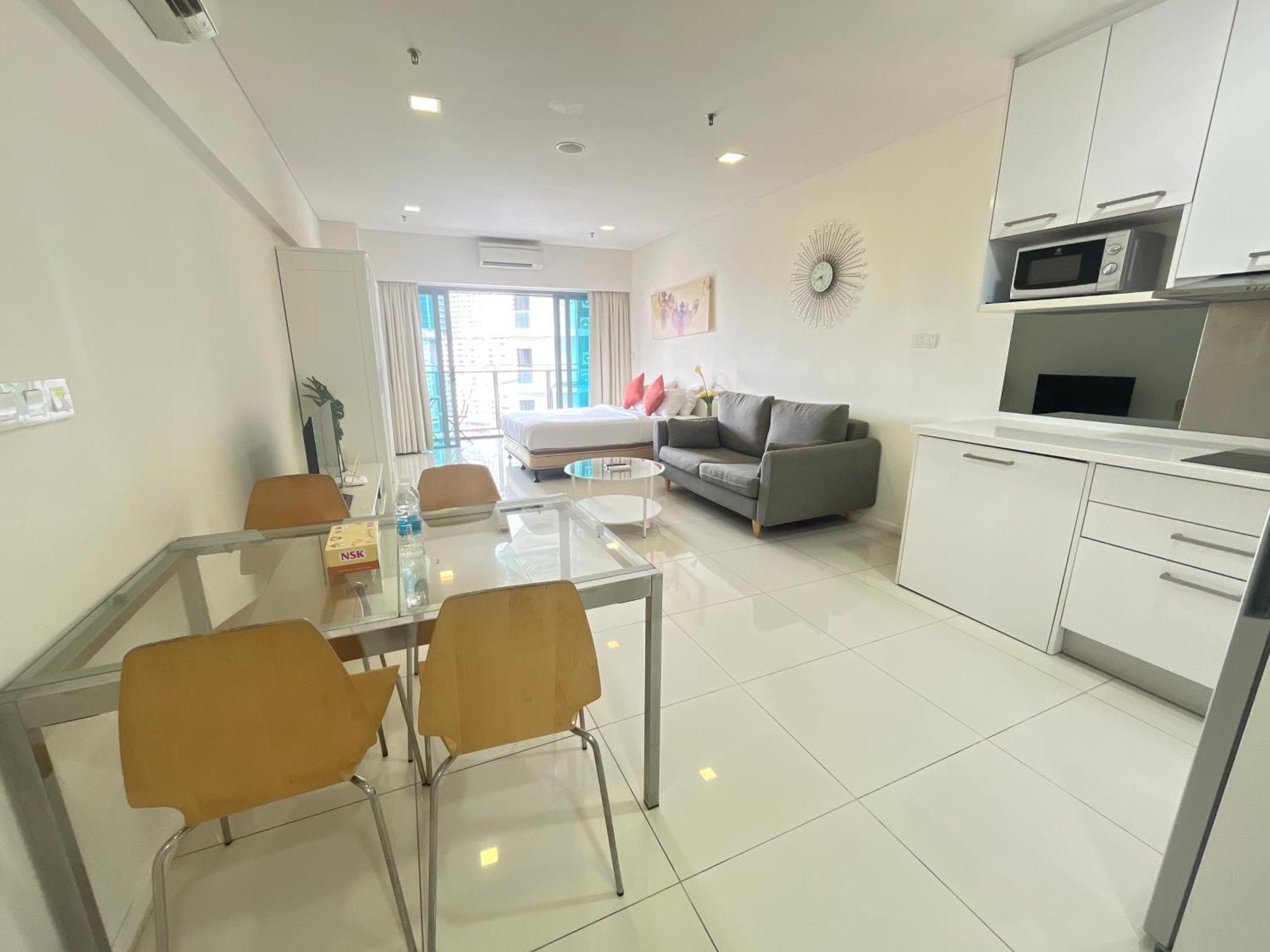 Kuala Lumpur Cherry Suites At Mercu Summer Suites Klcc Екстериор снимка